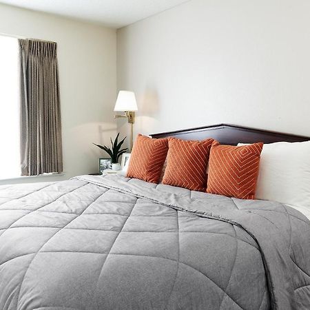 Intown Suites Extended Stay Richmond Va - Chester Exteriör bild