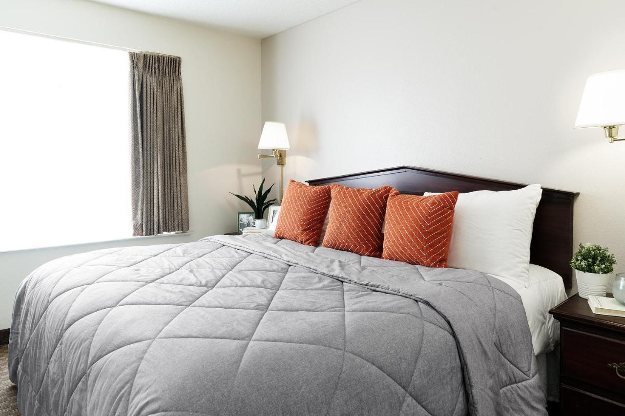 Intown Suites Extended Stay Richmond Va - Chester Exteriör bild
